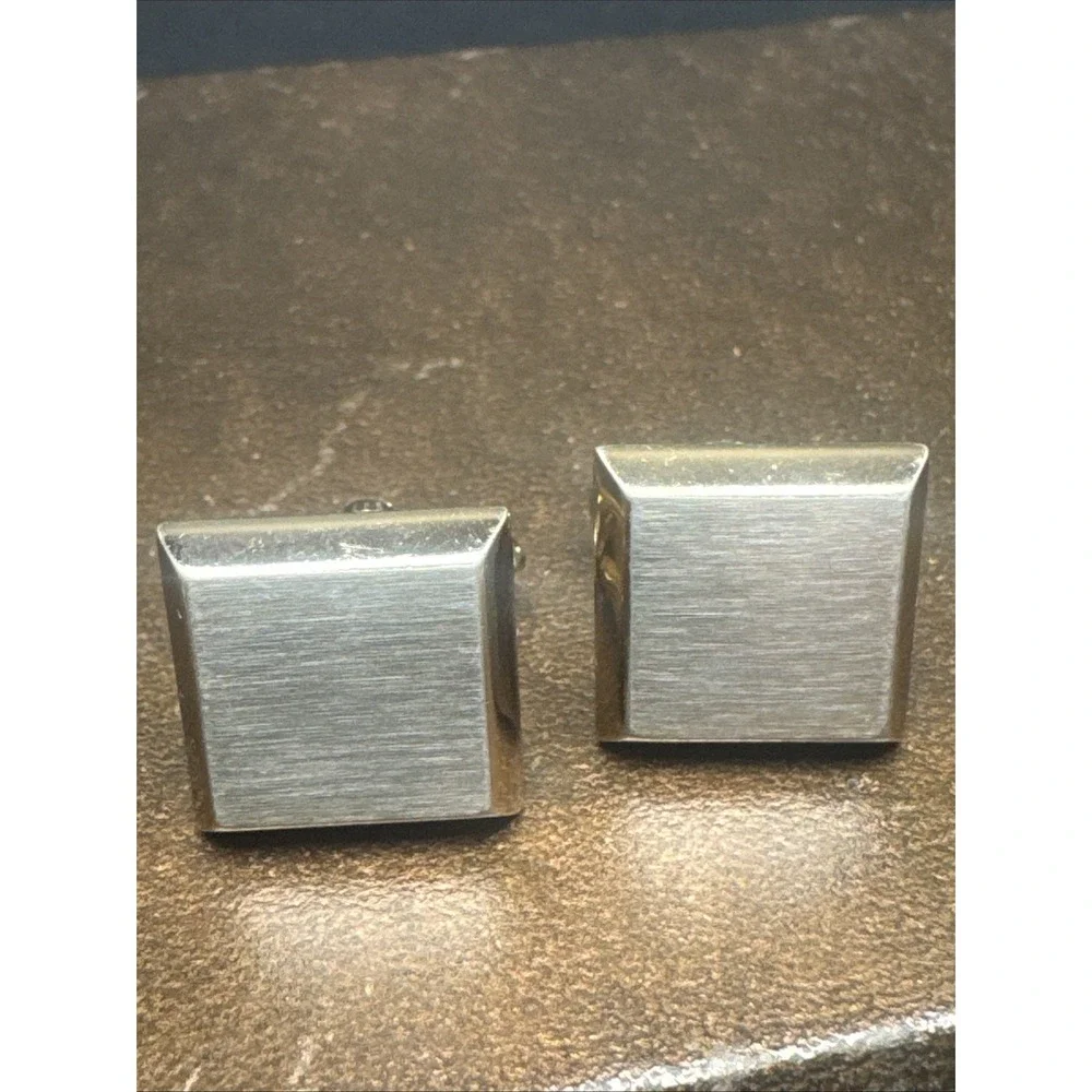 Vintage Hickok Canada Goldtone‎ Rhinestone Cufflinks